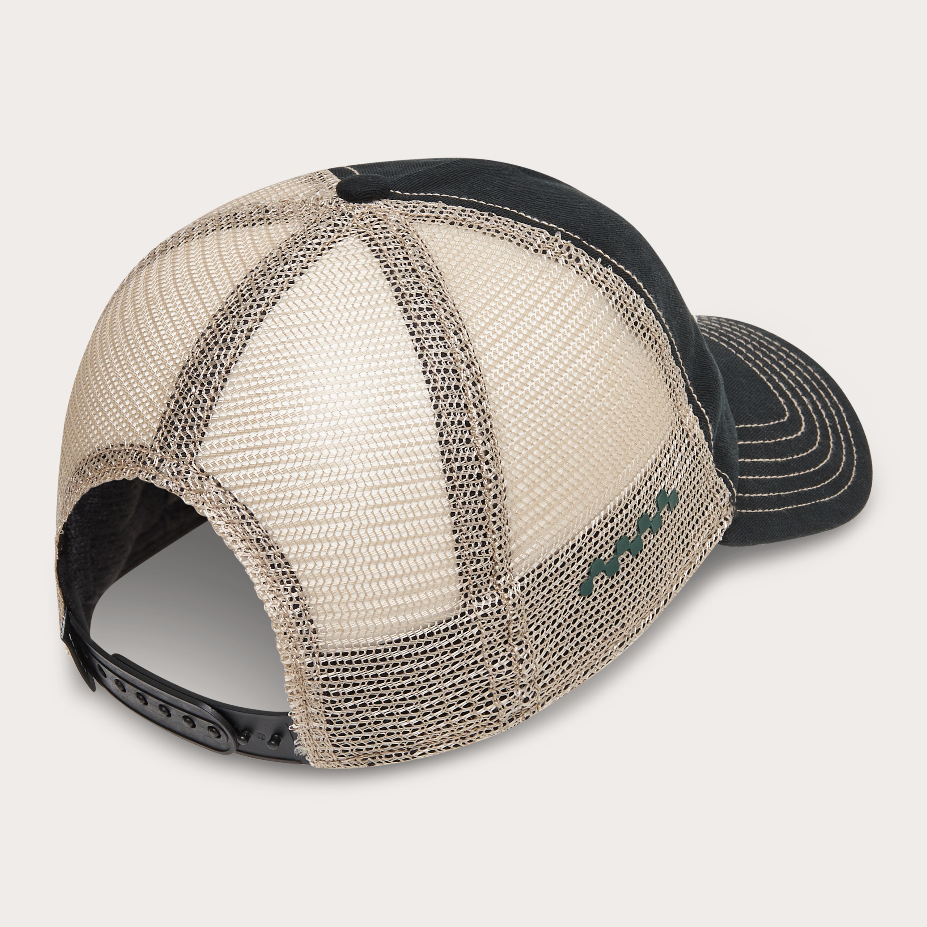 00s oakley メッシュ CAP(dead stock) Oakley Oakley Classic Trucker Hat - Blackout | Oakley® US