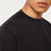 Skull Common Ls Crew Tee - Blackout