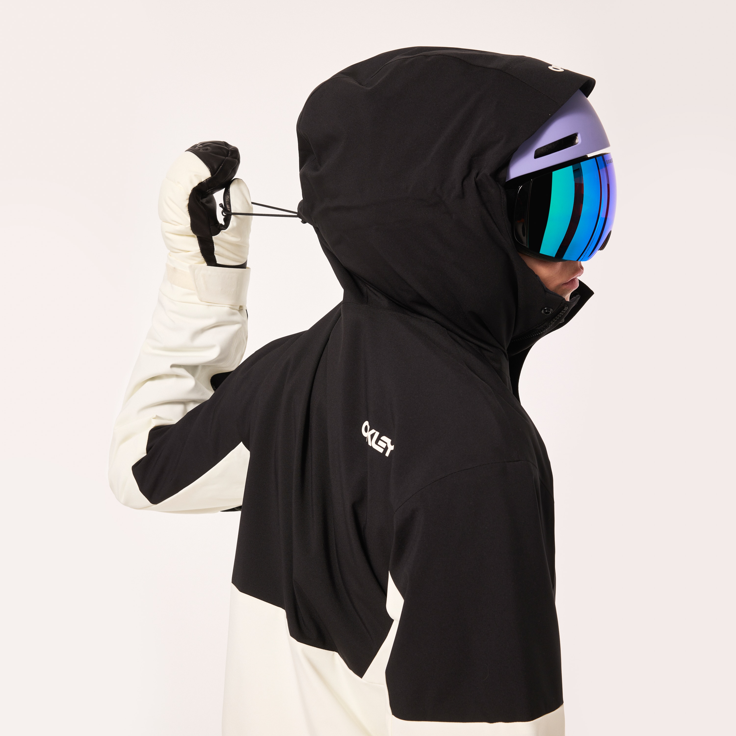 Oakley Wmns Tnp Tbt Insulated Anorak - Arctic White/Blackout