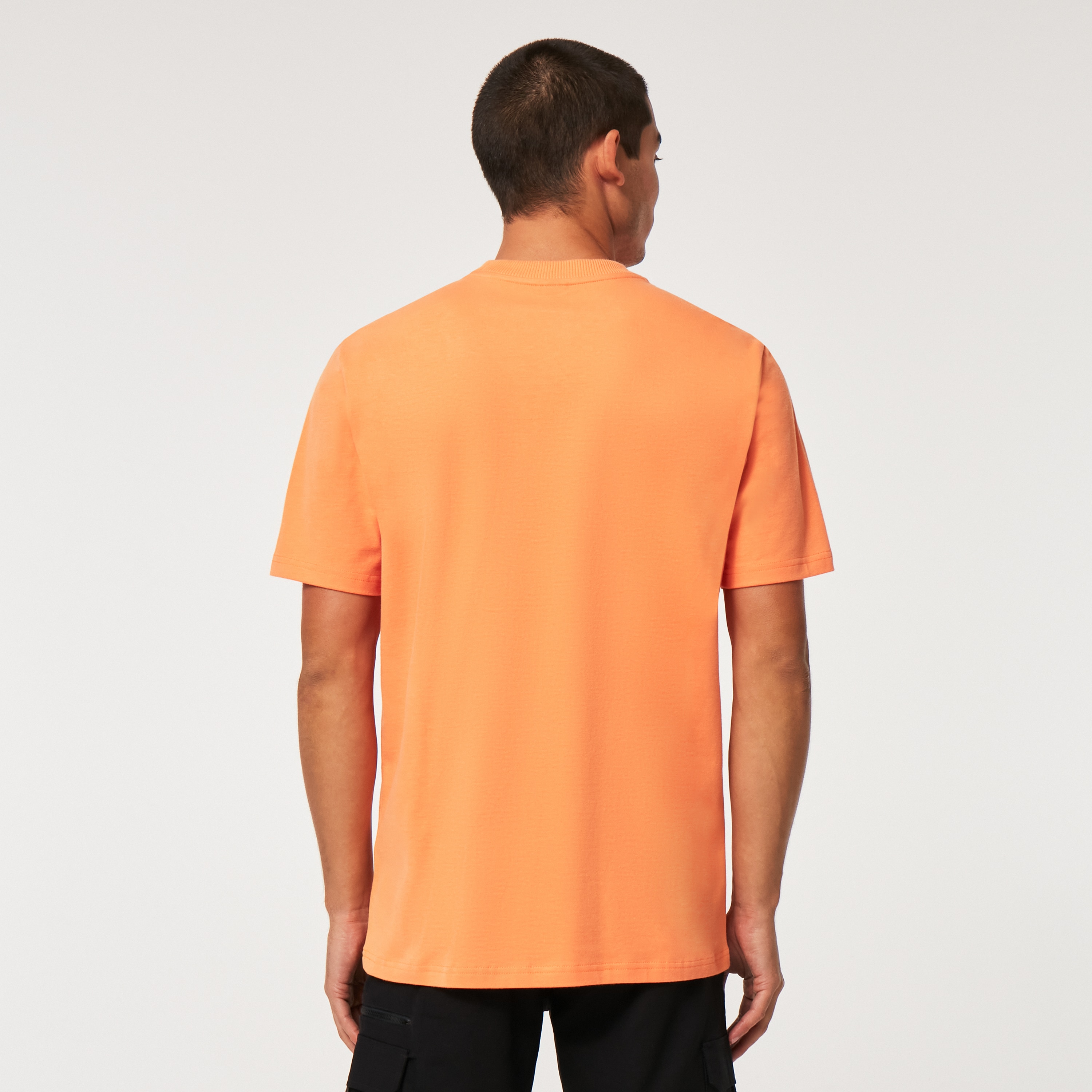 Oakley - tiki Oakley Tiki Tee - Soft Orange | Oakley® US
