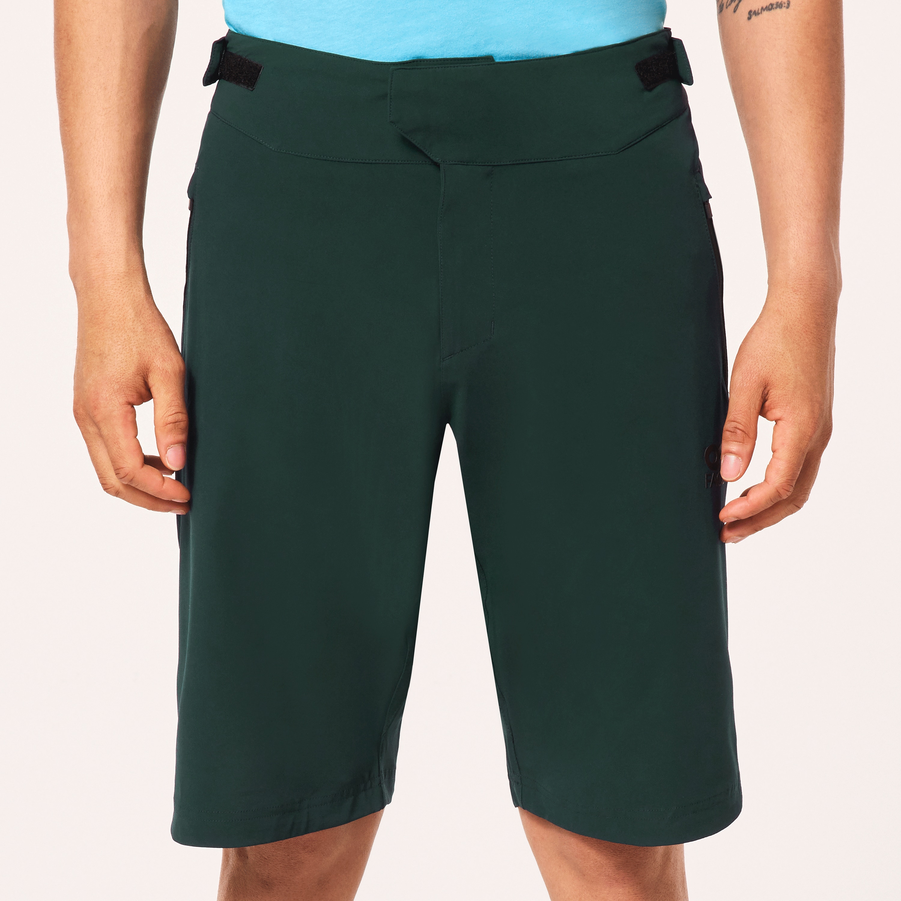 Oakley Factory Pilot Lite Short I - Hunter Green | Oakley® US