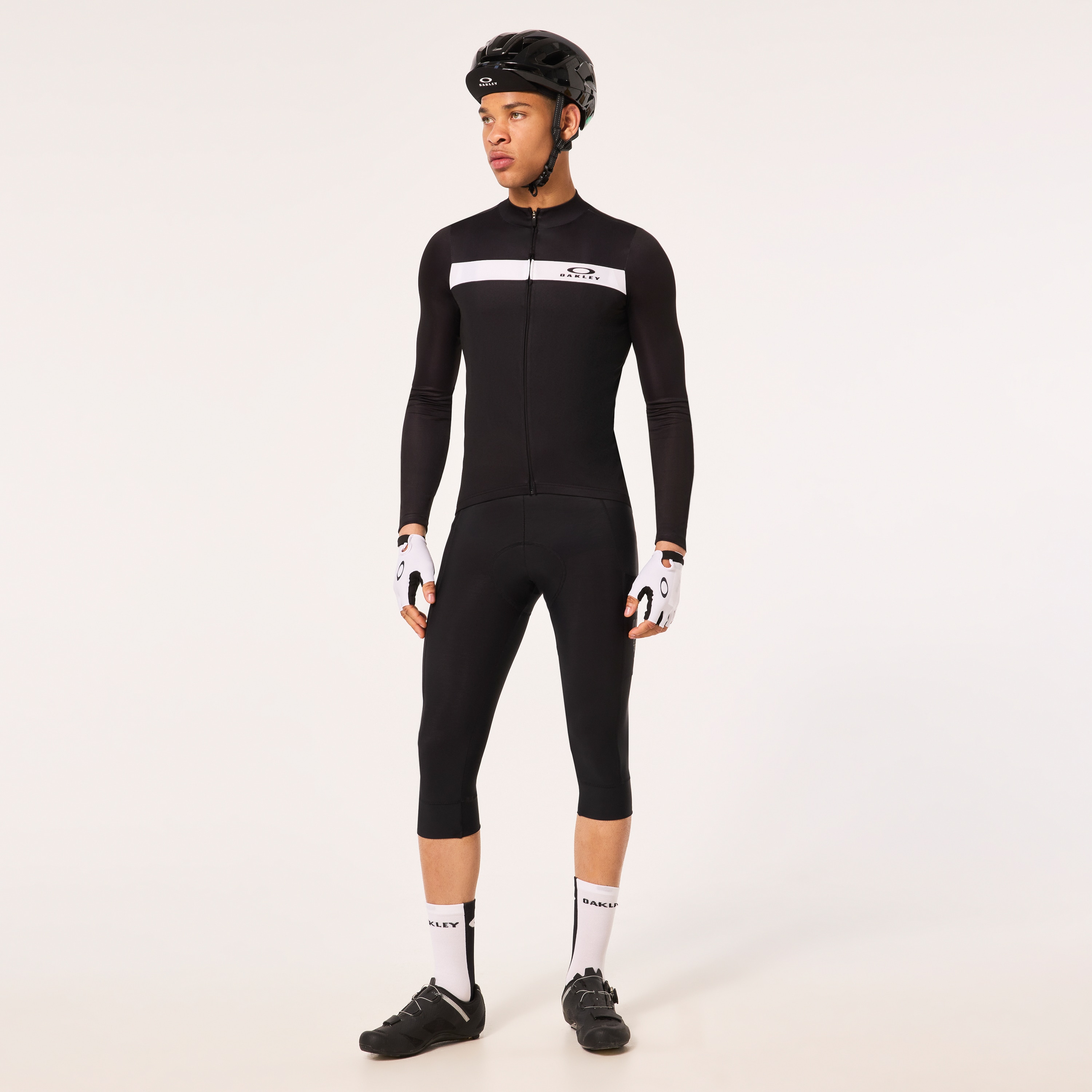 Oakley Icon Classic LS Jersey - Blackout | Oakley® US