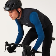 Endurance Packable Alpha Vest - Blackout