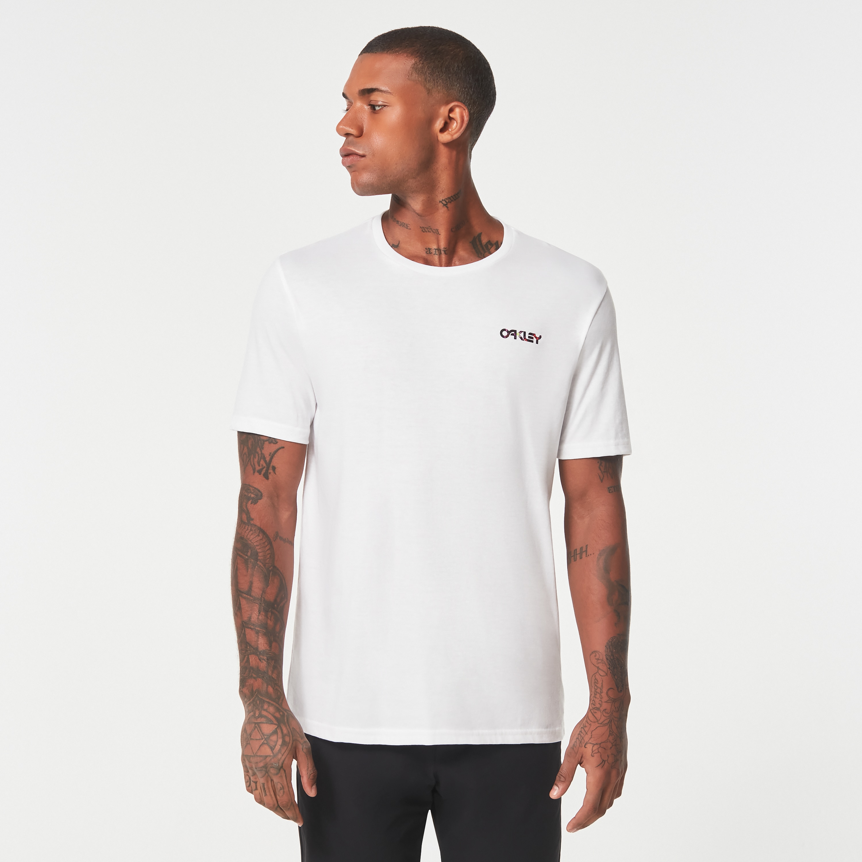 Oakley Wynwood Bark Rc Tee - White | Oakley® US