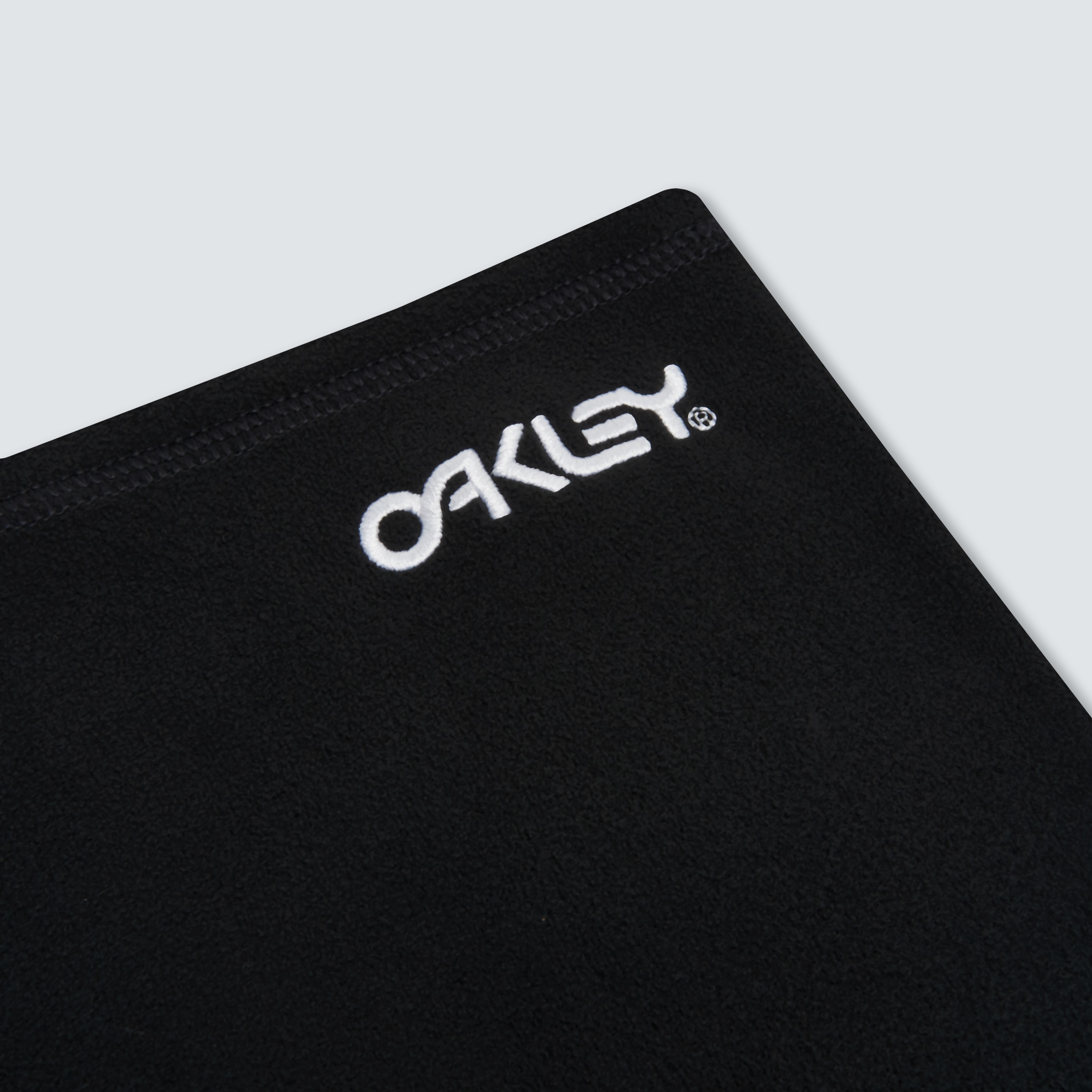 Oakley Factory Neck Gaiter 2.0 - Blackout | Oakley® US