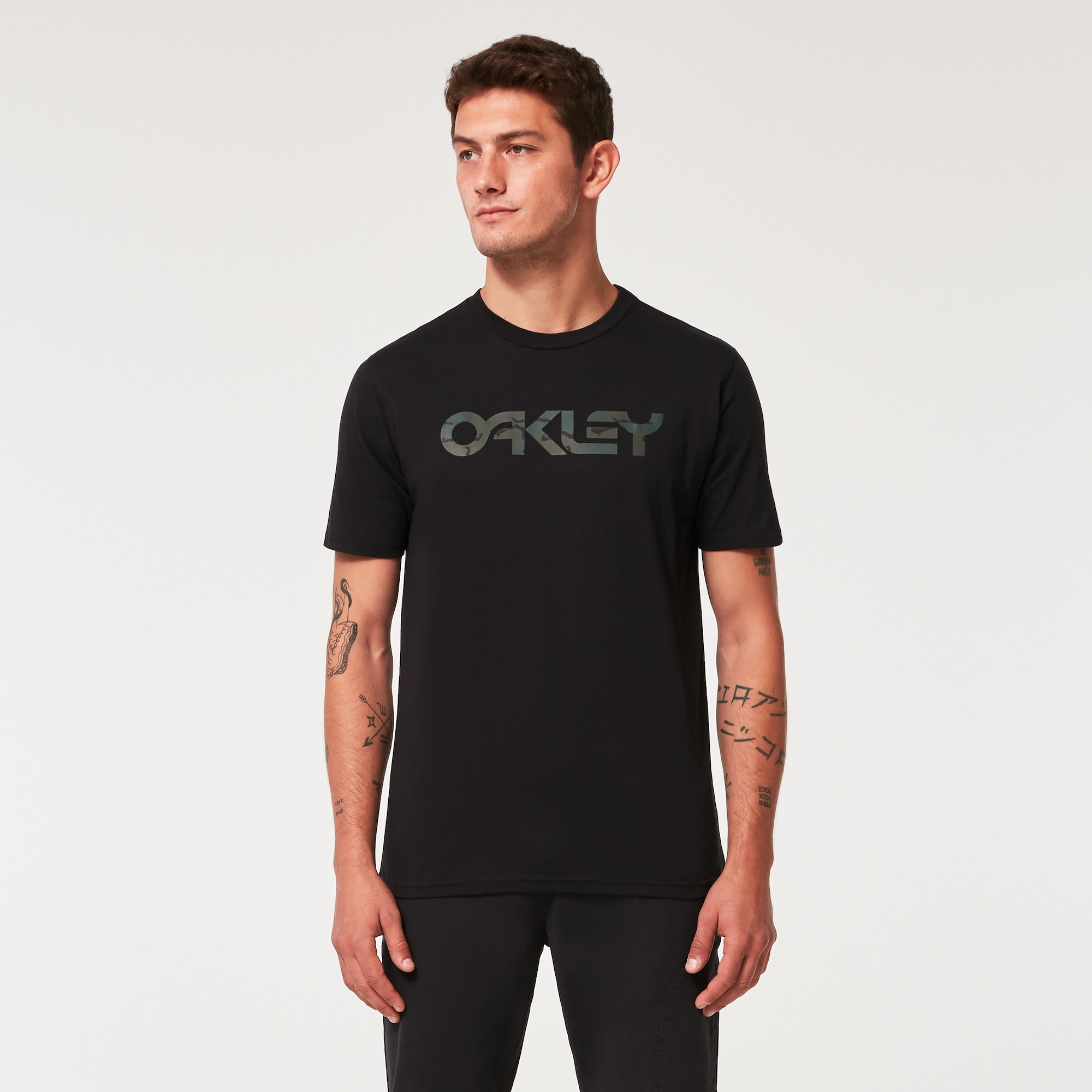 Oakley Mark II Tee 2.0 - Black/B1B Camo Hunter | Oakley US