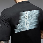 Stacked Flow Tee - Pitch Black