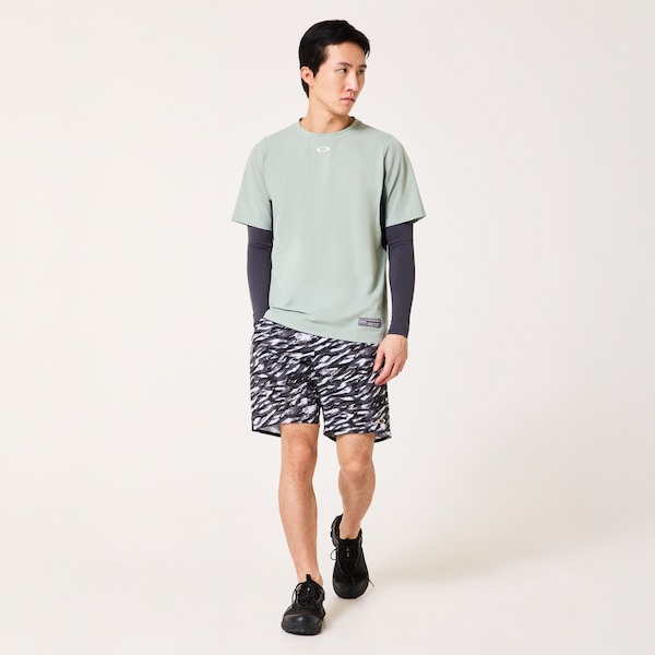Striking Wind Shorts 9.0