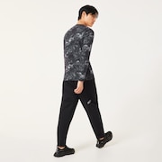 Striking Qd LS Graphic Tee 8.0 - Black Print