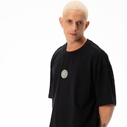 Camiseta Oakley Mad Lab Rubber Logo - Blackout