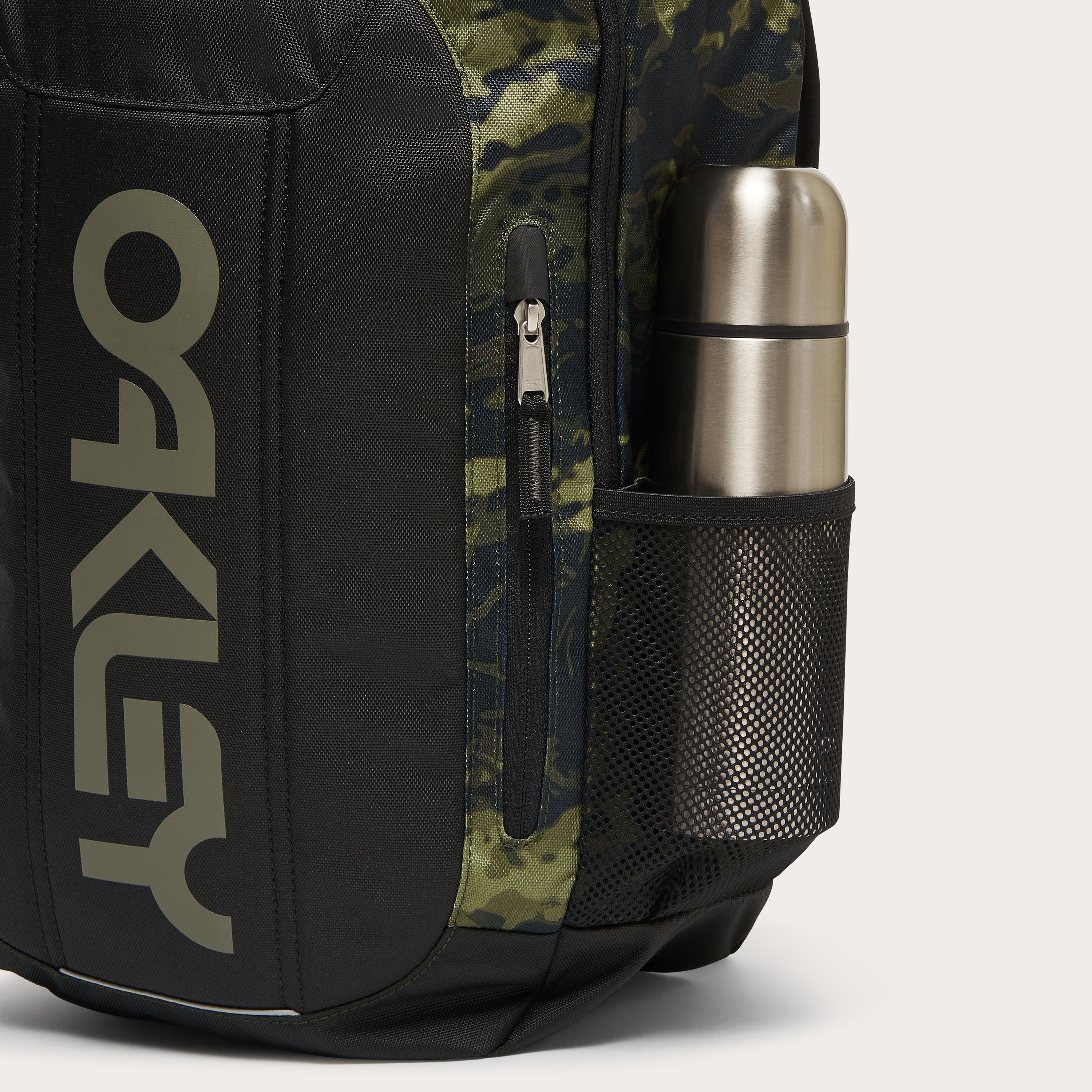 Oakley Enduro 20L 3.0 - Tiger Camo Green | Oakley® US