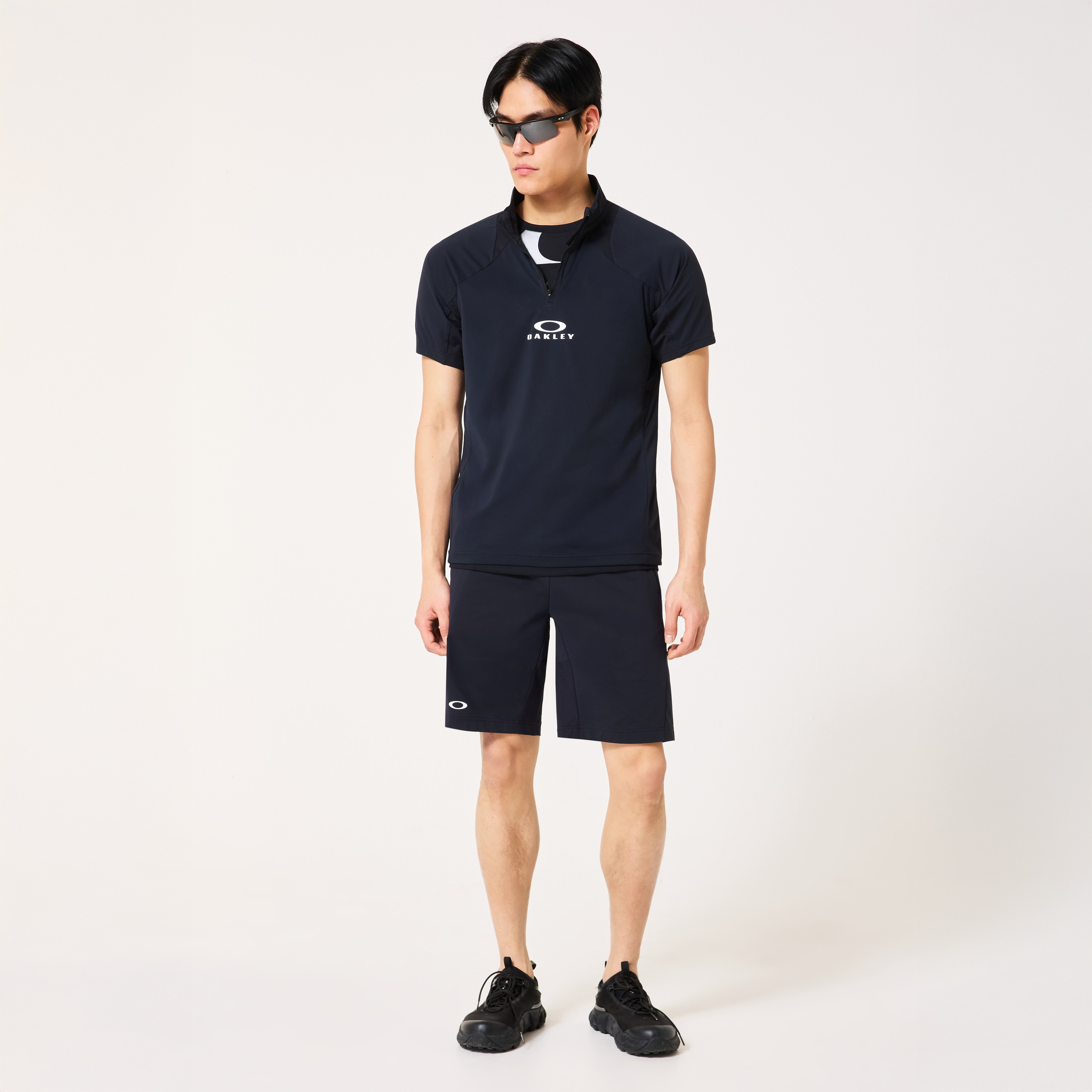 Oakley Enhance SS Mock 16.0 - Pitch Black | Oakley® JP