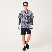 Striking Airy SS  Graphic Tee 9.0 - Black Print