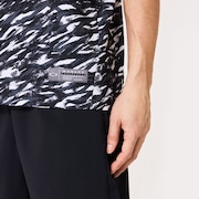 Striking Airy SS  Graphic Tee 9.0 - Black Print