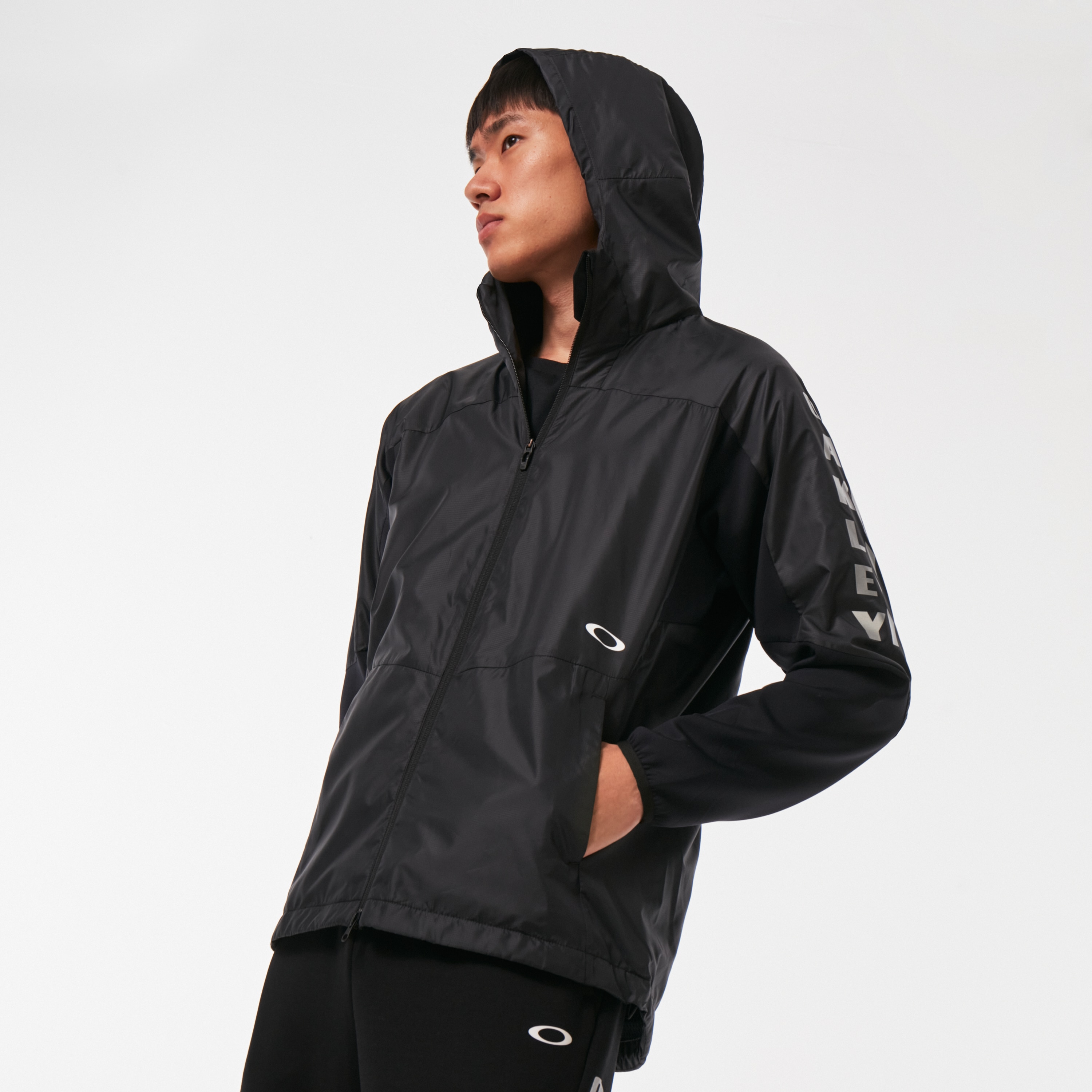 Oakley Enhance Wind Warm Jacket Bb 1.7 - Blackout | Oakley® JP