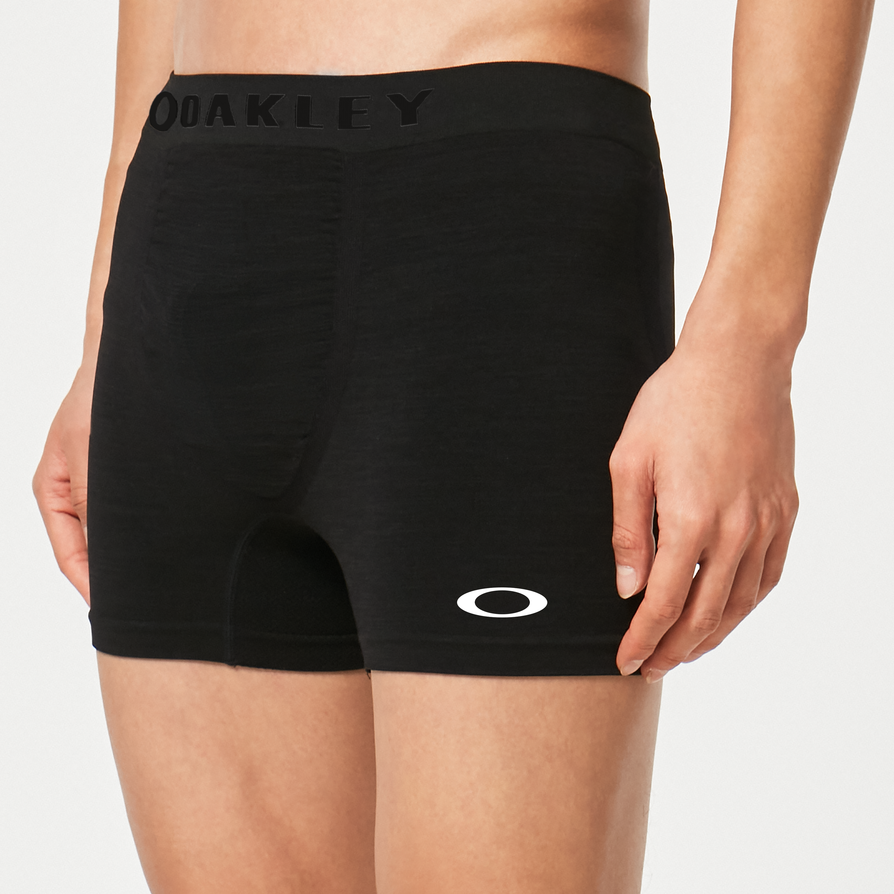 Oakley ビブタイツ 黒 FOA404886__02E_omfr1.png?