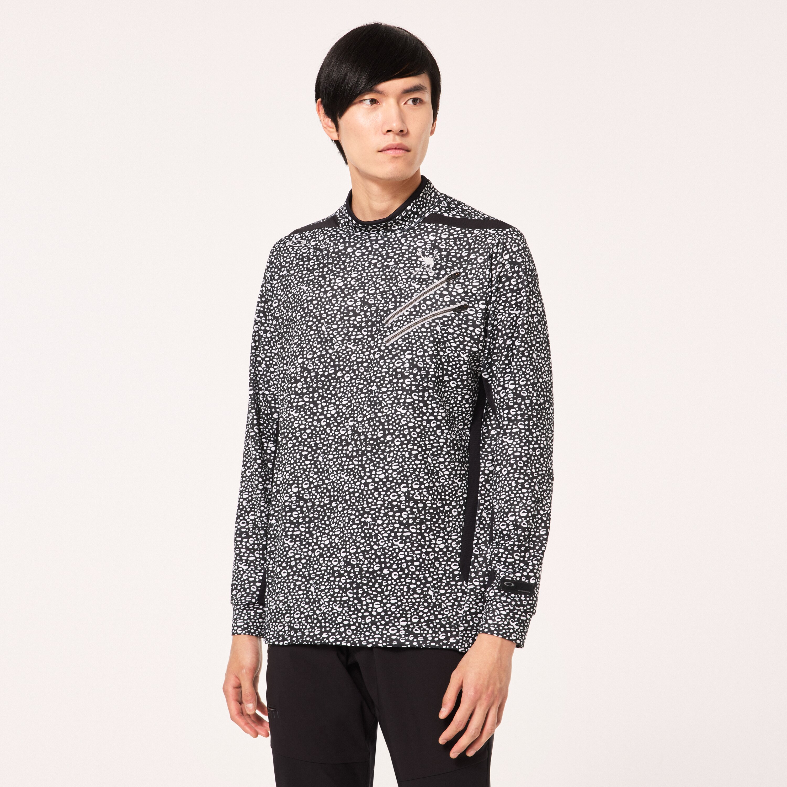 Oakley Skull Pliable LS Mock Shirt - Black Print | Oakley® 日本