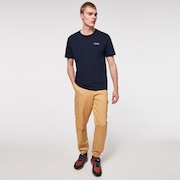 Rounded Flowers Tee - Fathom