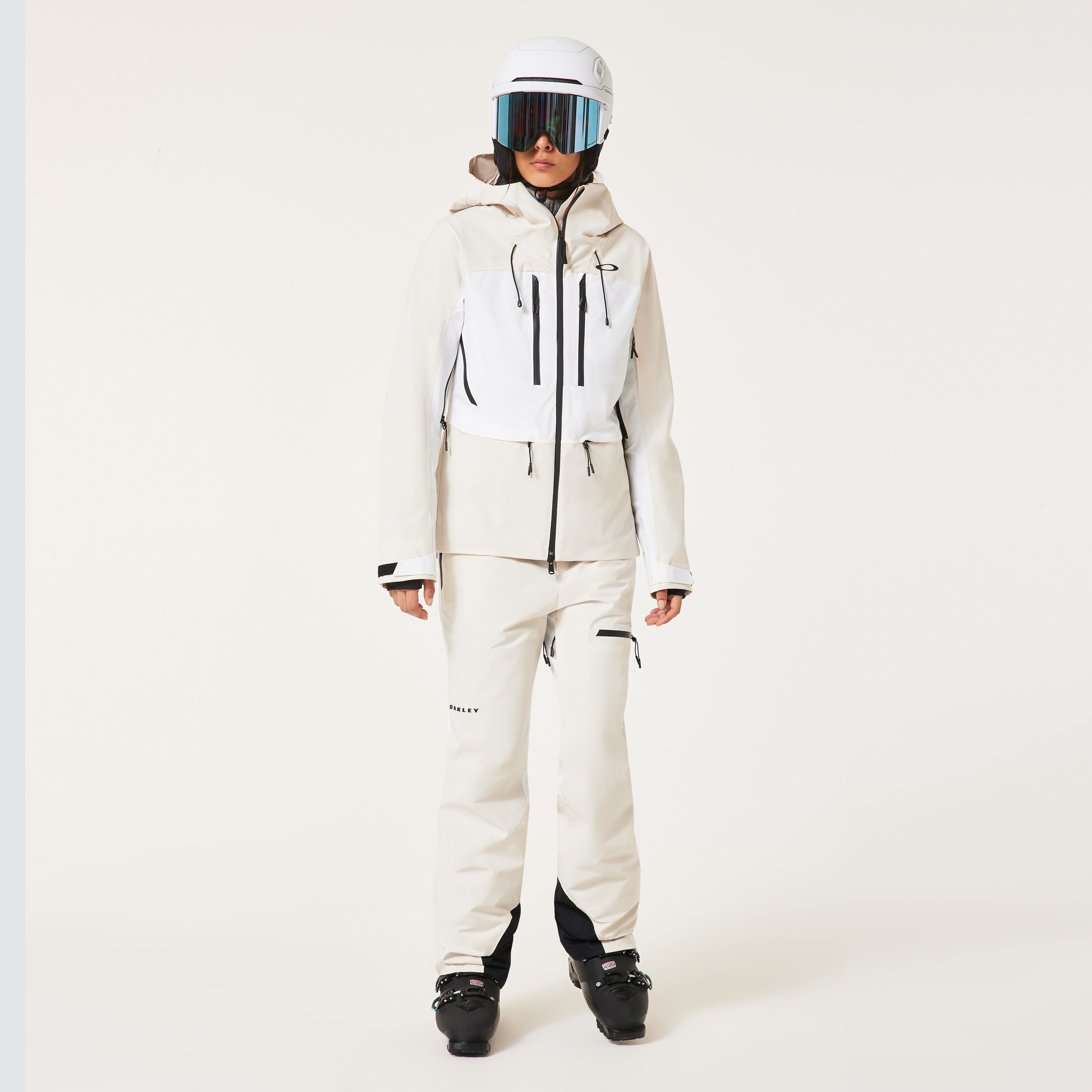 Oakley W. Kendall Rc Shell Jacket In White