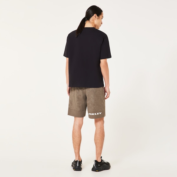 Enhance Woven Graphic Shorts 2.0