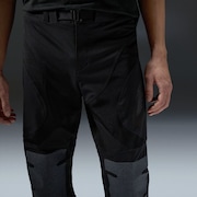 Latitude Veil 3/4 Short - Pitch Black