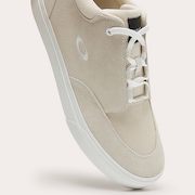 Banks Low - Mist/White