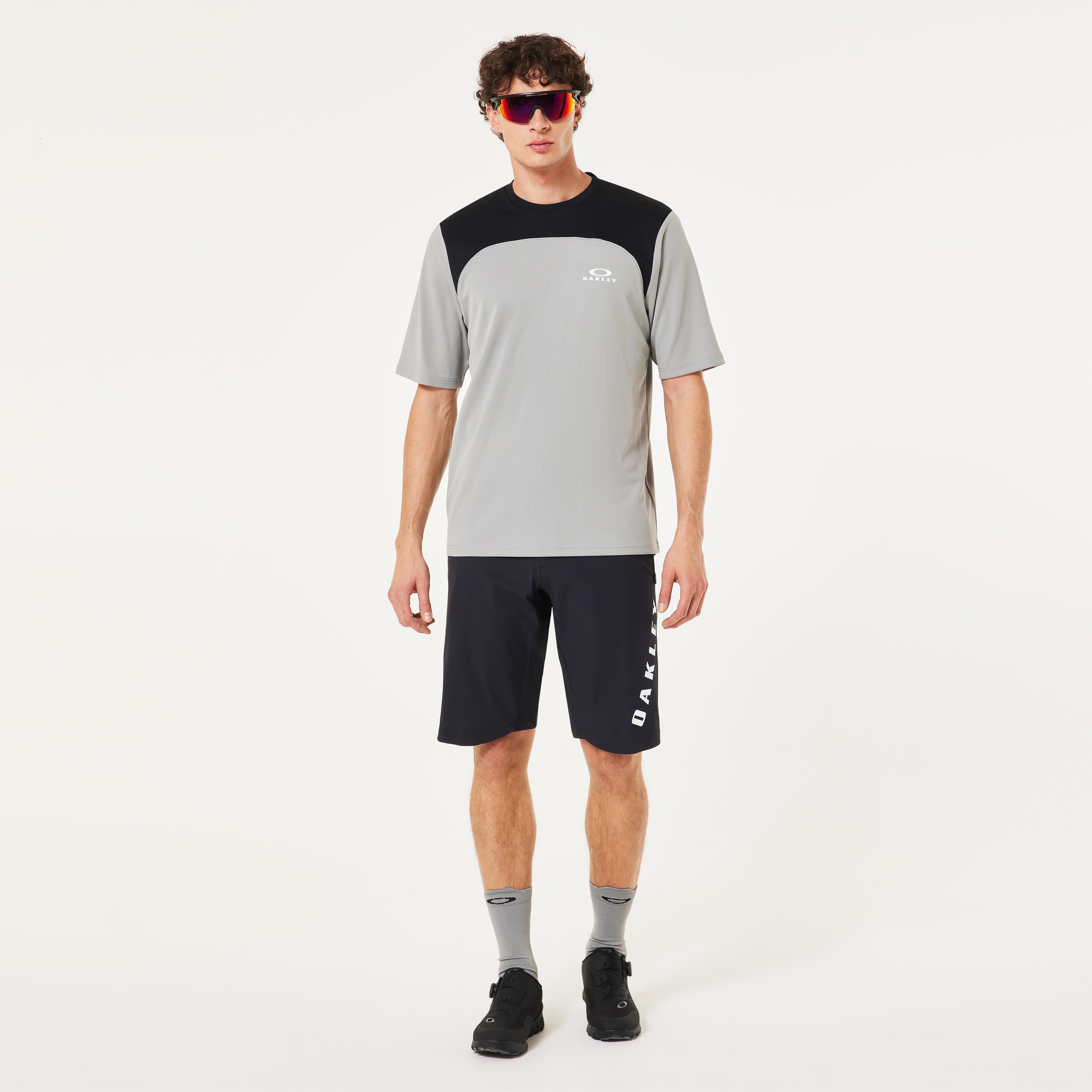 Oakley Free Ride Short In Black