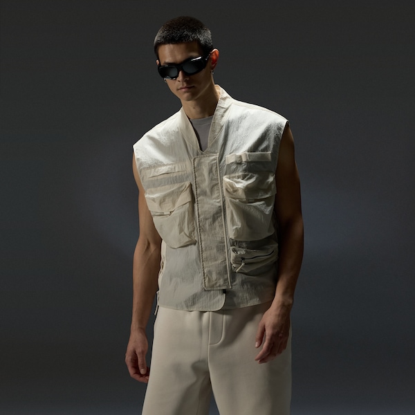 Reserve Momento Vest