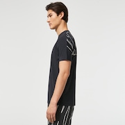 Enhance Tech Cold SS Tee Graph 1.0 - Blackout