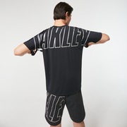 Enhance Tech Cold SS Tee Graph 1.0 - Blackout
