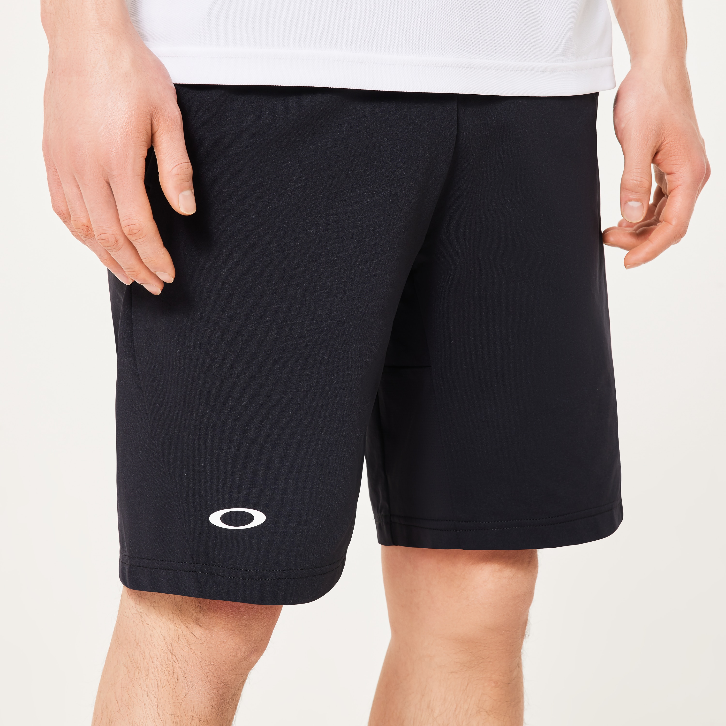 Oakley Enhance Tech Jersey Shorts 15.0 - Blackout | Oakley® US