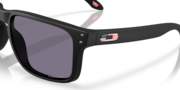 Standard Issue Holbrook™ XXL USA Flag Collection - Matte Black