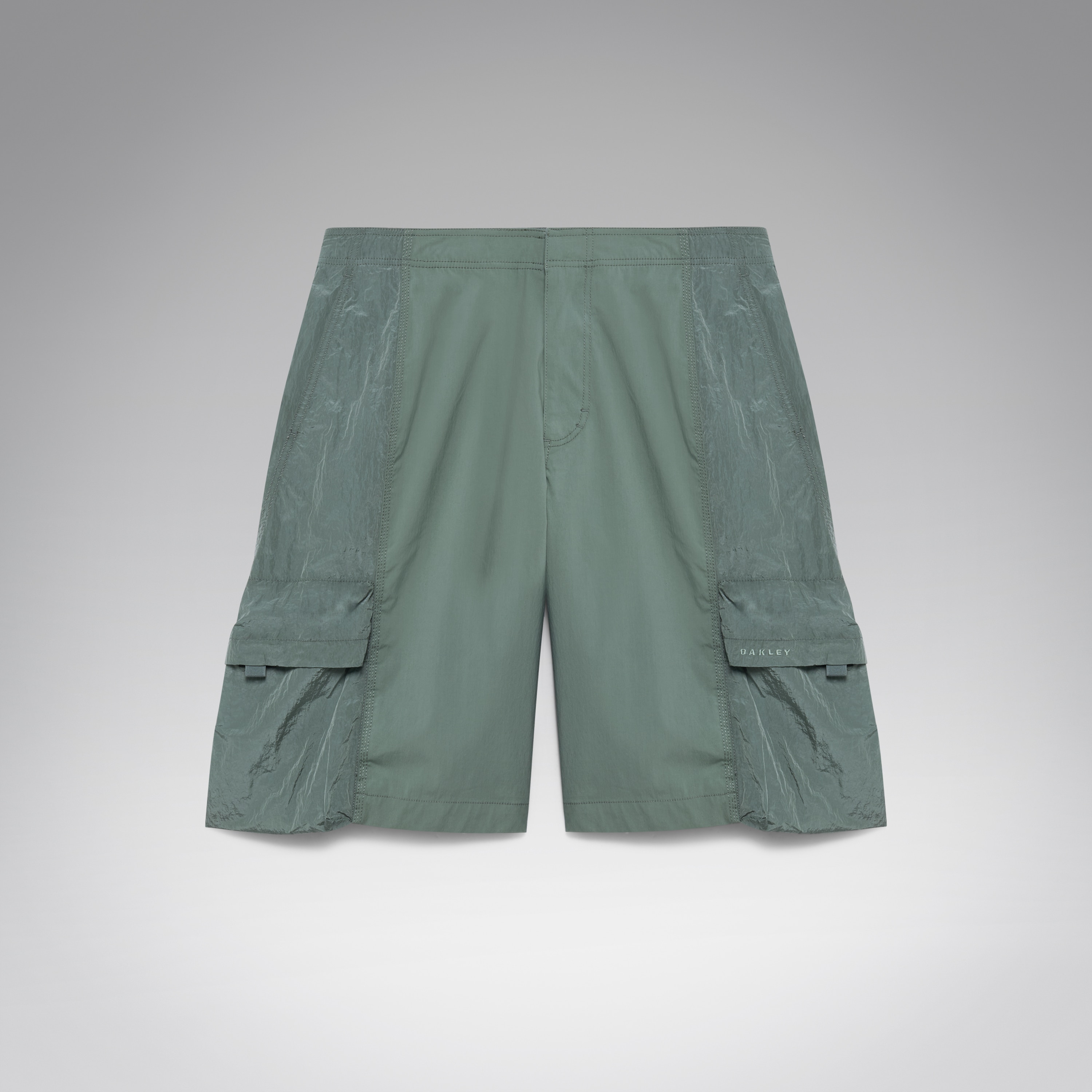 Oakley Reserve Momento Chargo Short in Cement | Oakley® US