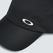 Essential Train Cap 23.0 - Blackout