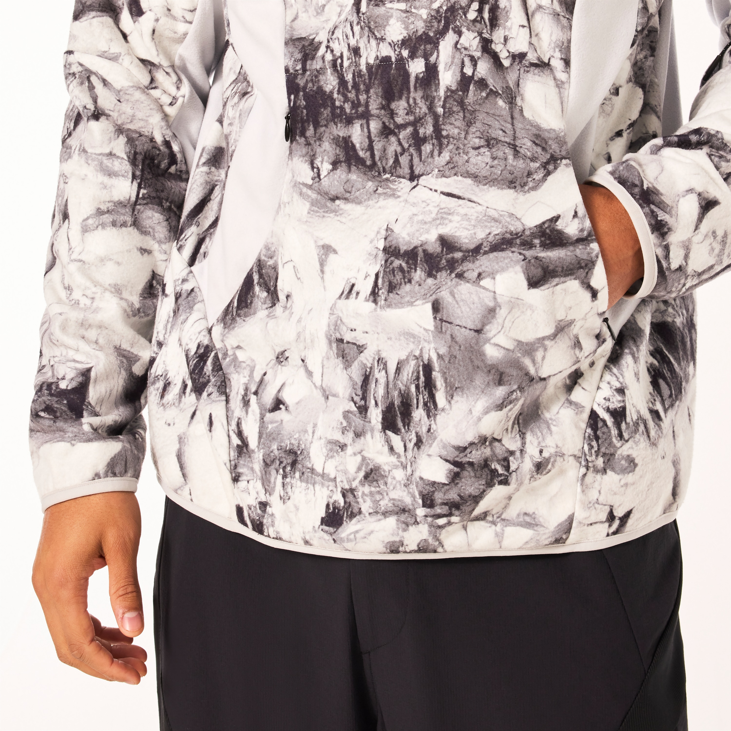 【AAKE】ARCTIC FLEECE CROP JP Oakley Latitude Arc Rc 1/4 Zip Fleece - Rocks Print Gray