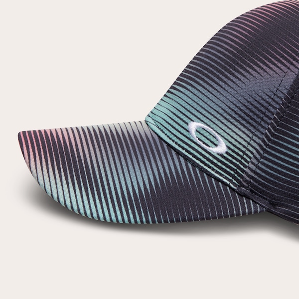 Essential Train Cap 26.0