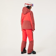 W. Kendall RC Shell Pant - Hibiscus Red/Rosewood