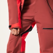 W. Kendall RC Shell Pant - Hibiscus Red/Rosewood