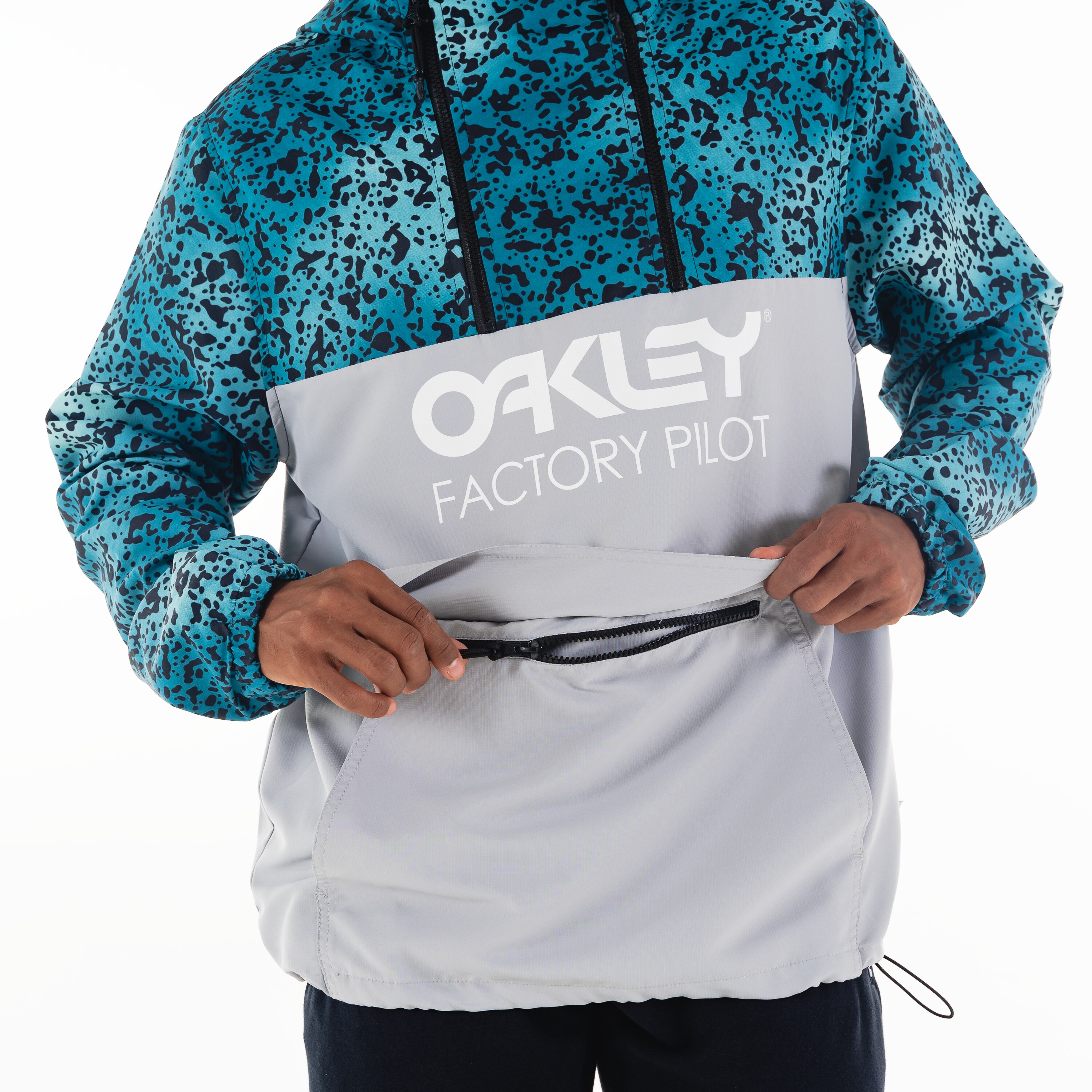 Factory Pilot Oakley Jaqueta Factory Pilot Windbreaker em Stone Gray | Oakley® BR