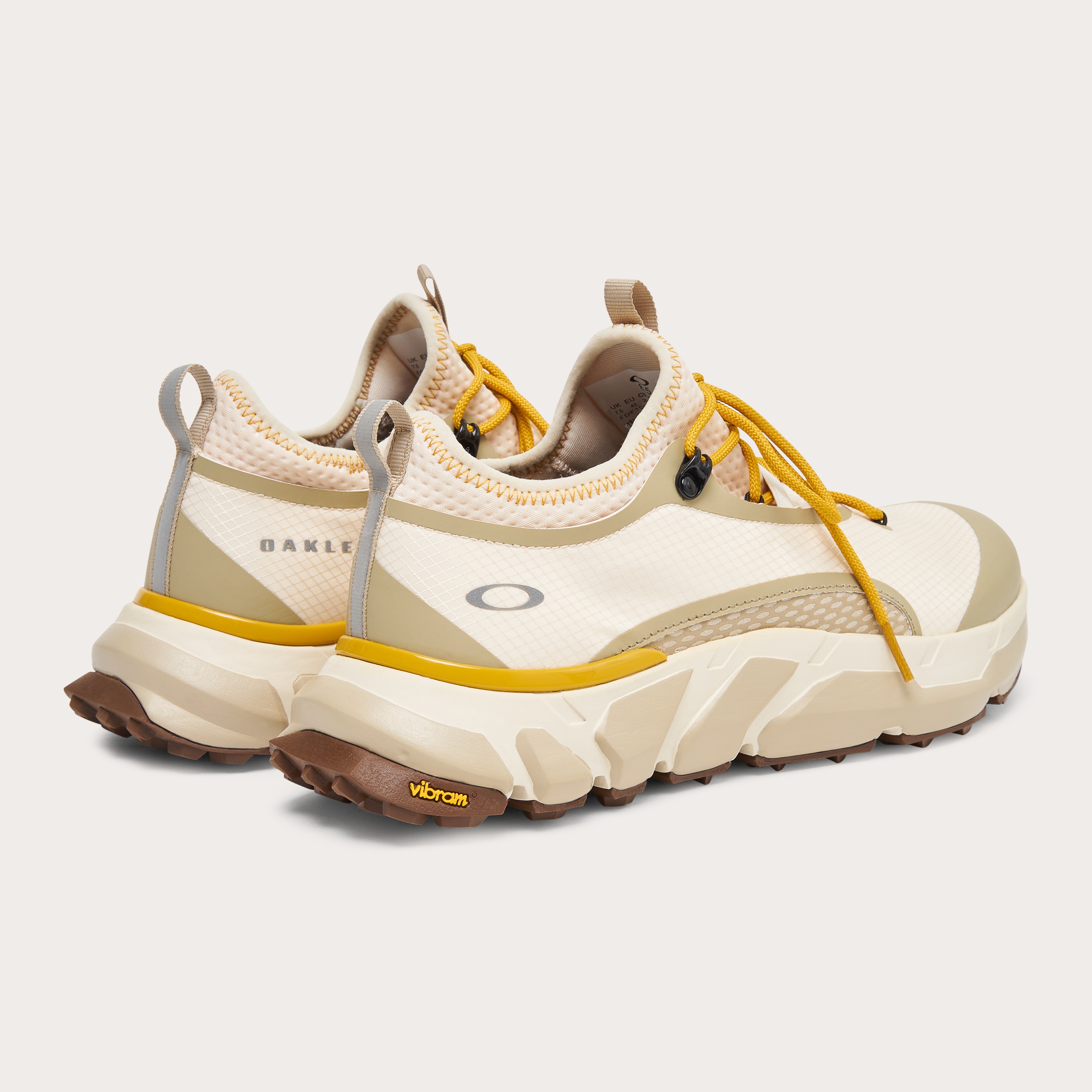 公式ファッションブランド通販サイト Oakley FOF100349-9R2 - White/Grey/Yellow - Shield Light 靴