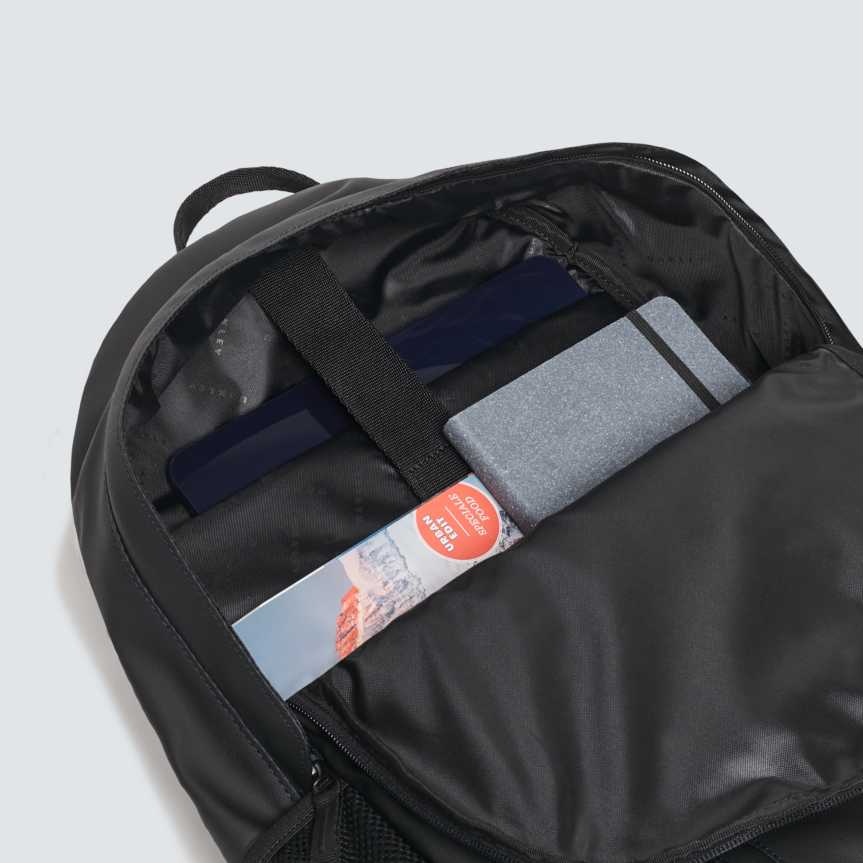 Oakley Travel Backpack - Blackout | Oakley® US