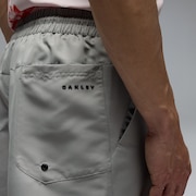 Waterscape Hybrid 17'' Short - Cement