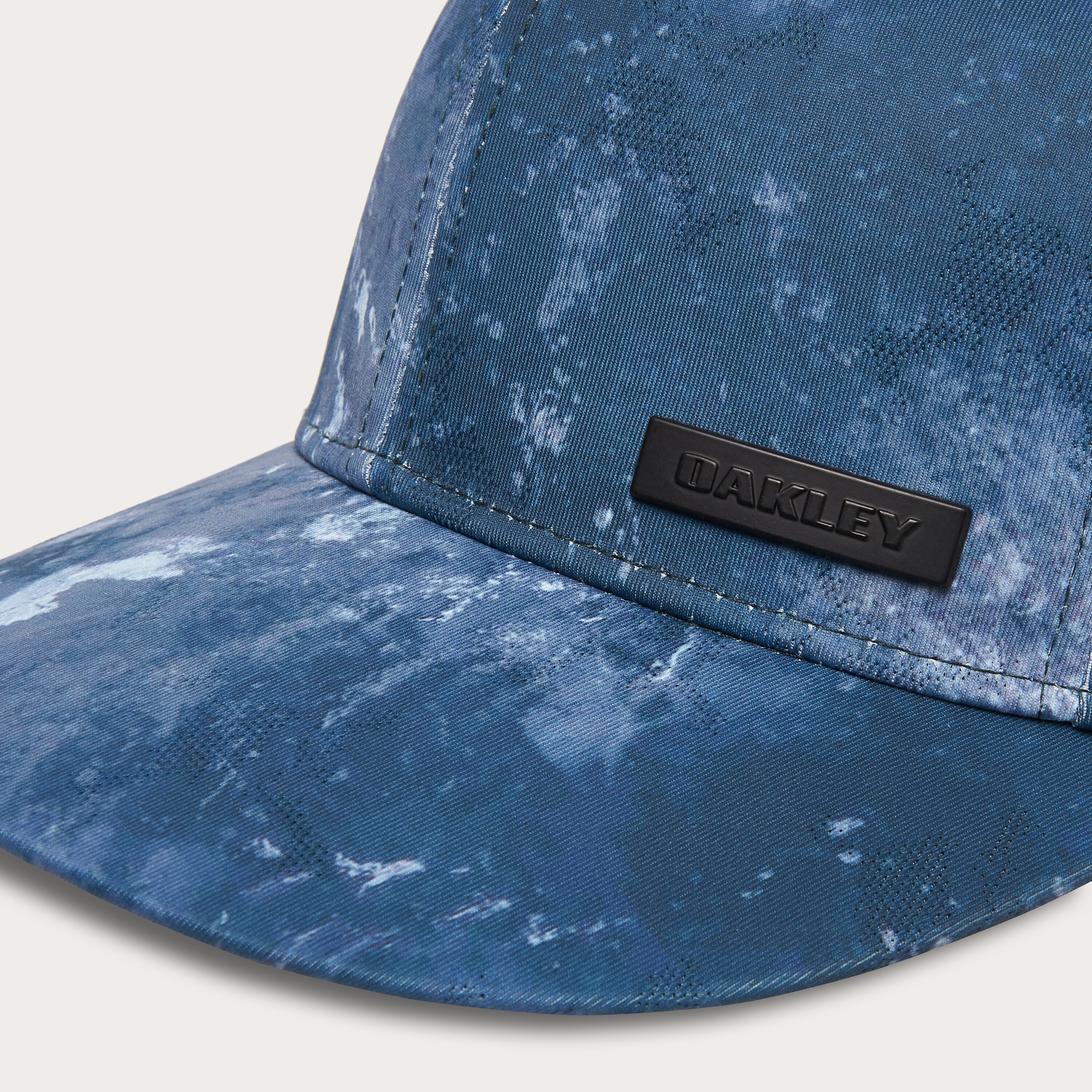 Oakley Skull Graphic Cap 25.0 - Black Print | Oakley® US