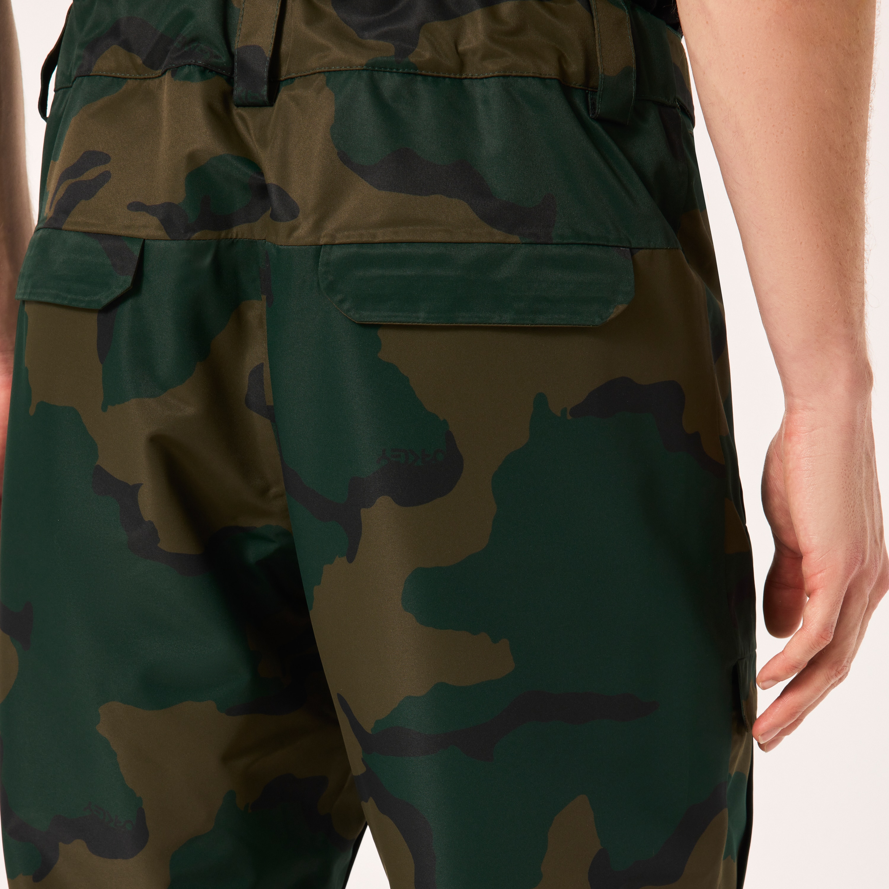 Oakley Divisional Cargo Shell Pant - B1B Camo Hunter | Oakley® US