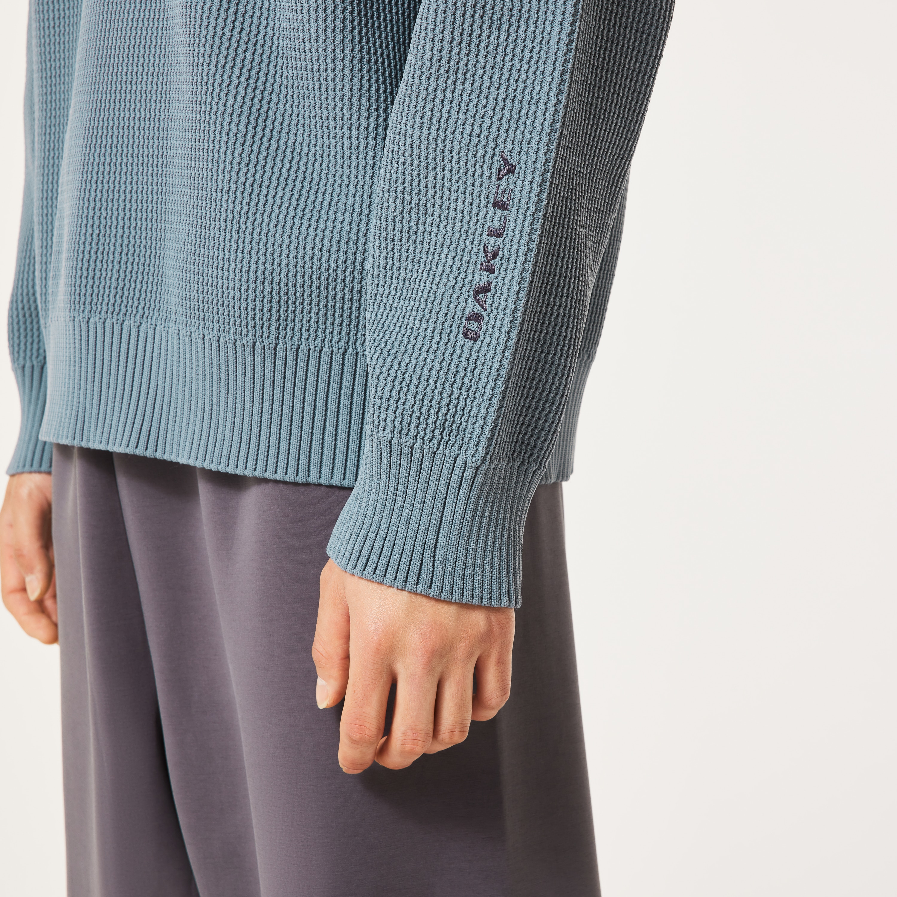 FOA408128__69G_omdtl2.png?