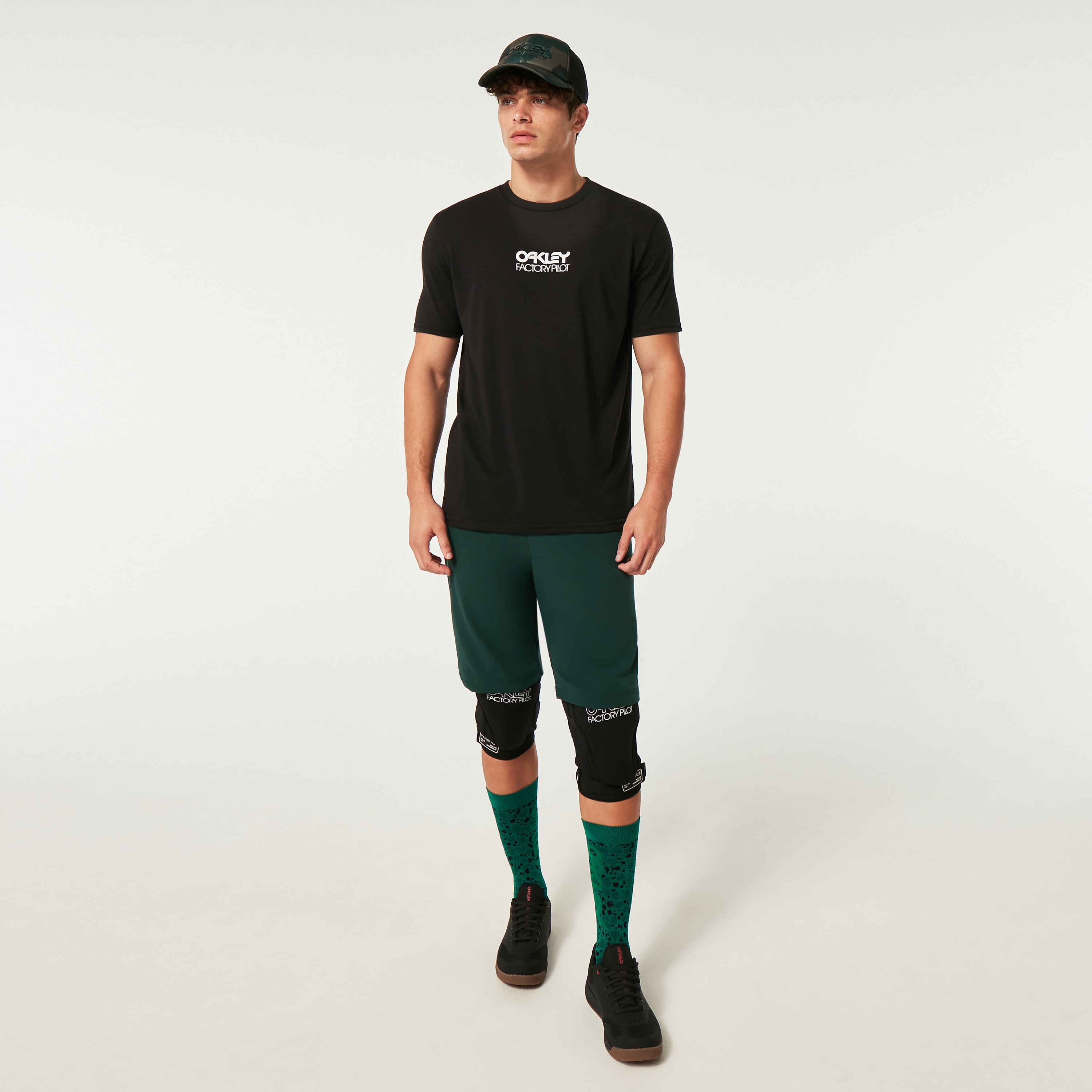 Oakley Factory Pilot SS Tee - Blackout | Oakley® US