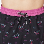 Tropics B1B Rc 18" Beach Short - Tonal Black