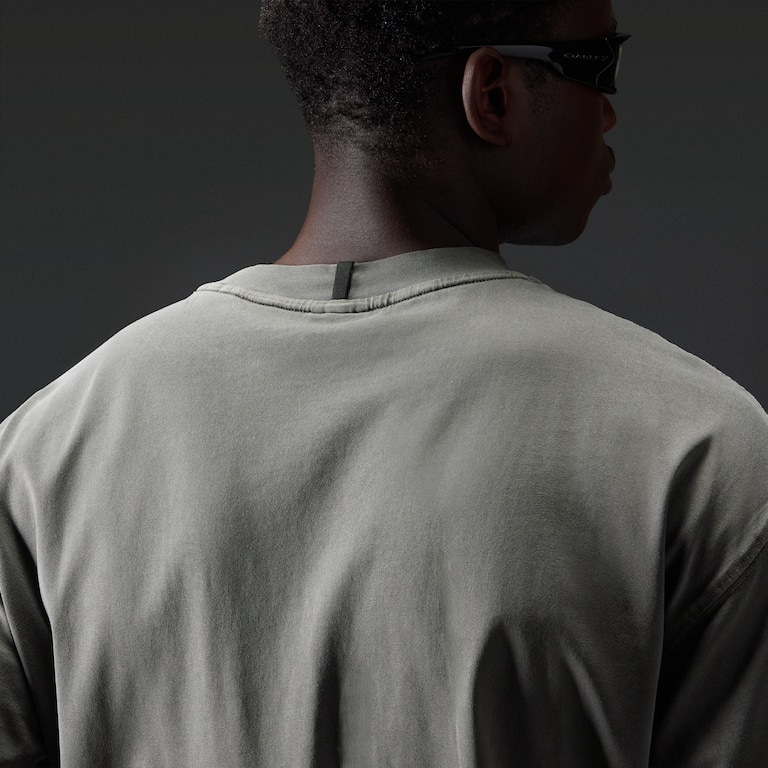 Echo Mod Embroidered Tee - Granite Gray