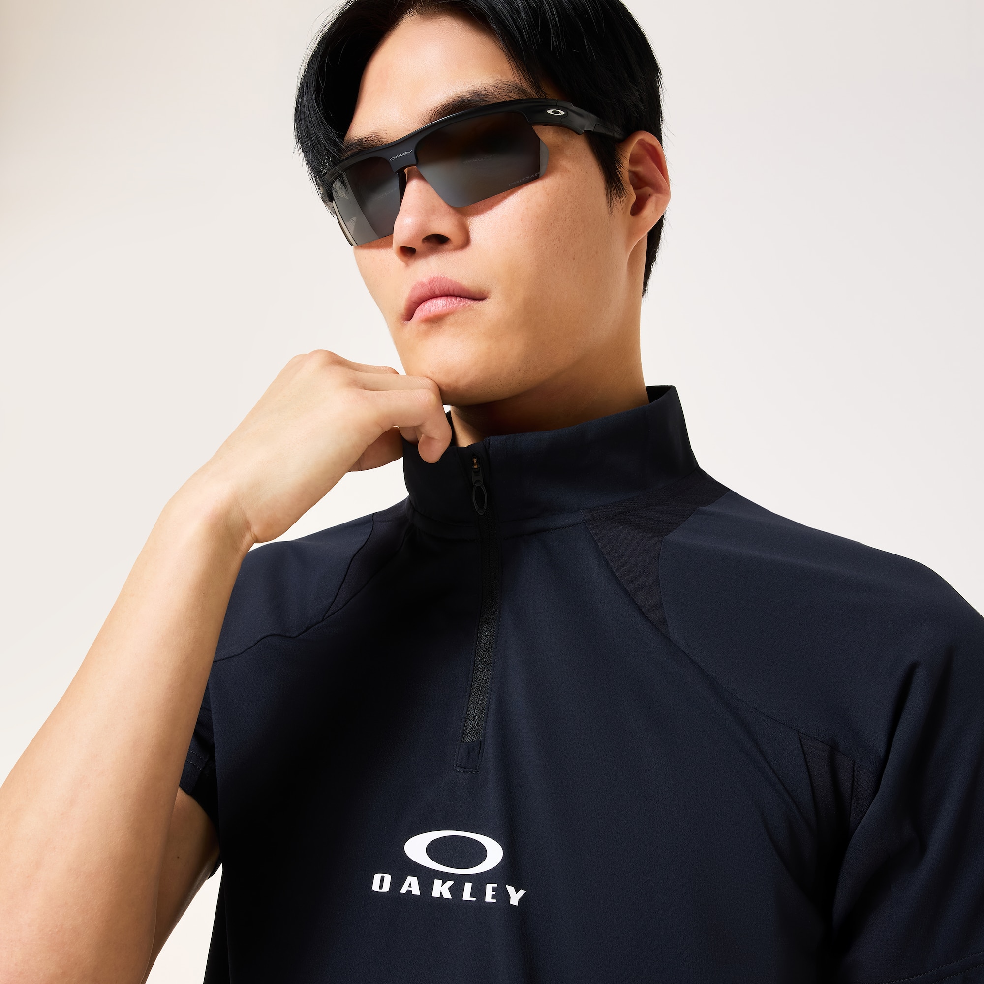 Oakley Enhance SS Mock 16.0 in Pitch Black | Oakley® JP