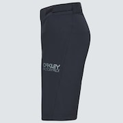 W Factory Pilot  Lite  Short - Blackout